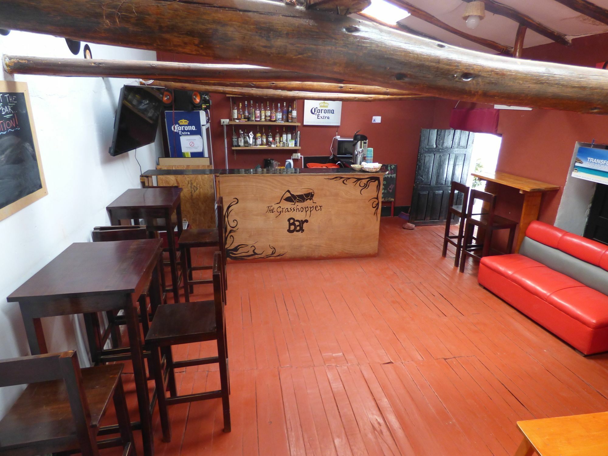 The Grasshopper Hostel كوسكو المظهر الخارجي الصورة